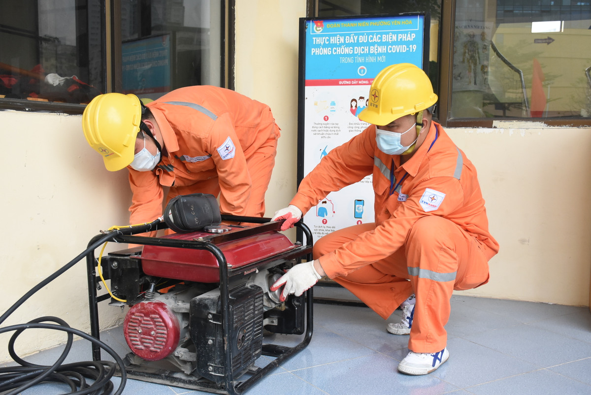 EVNHANOI tang cuong luc luong ung truc-Hinh-2