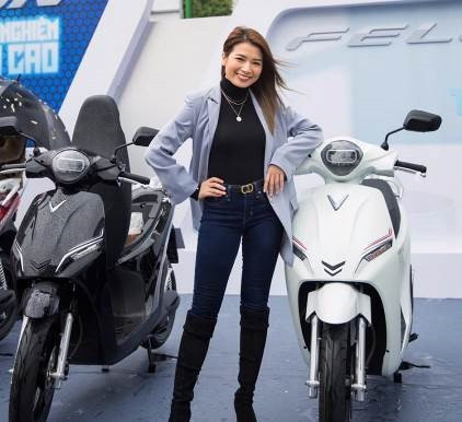 Feliz va Theon – bo doi xe may dien dang mua nhat nam-Hinh-3