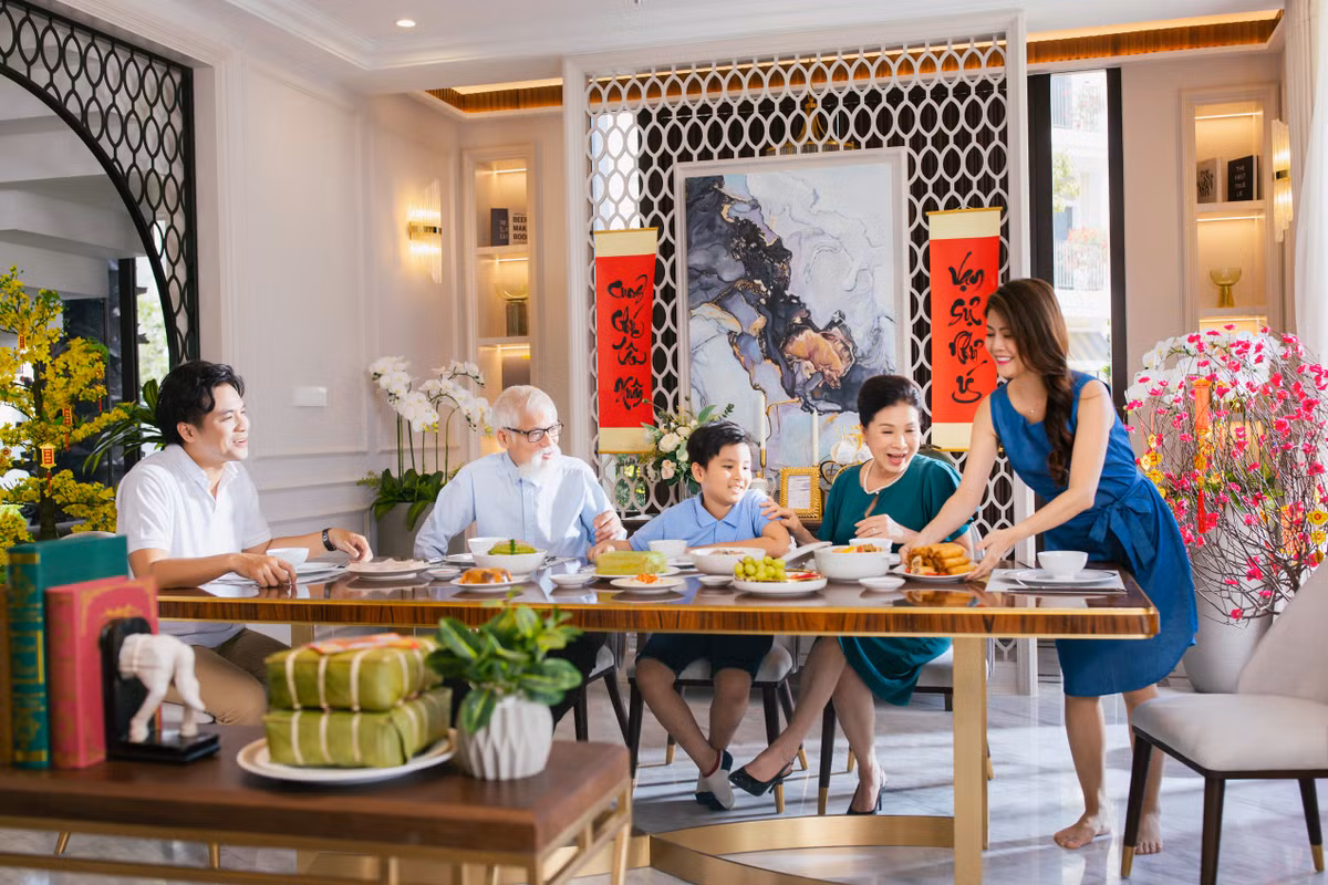 NSND Kim Xuan: 'Gia dinh toi da don mot cai Tet an lanh'