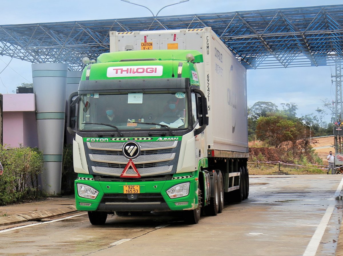 THILOGI mo tuyen van chuyen qua cua khau quoc te Nam Giang - Dac Ta Ooc-Hinh-3