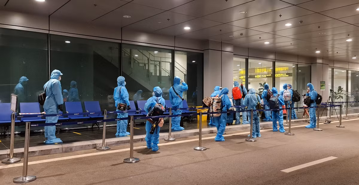 San bay Van Don khoi dong tro lai hoat dong don chuyen bay “giai cuu”