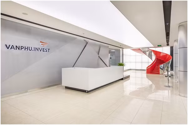 Van phong lam viec dam chat nghe thuat trong phim “Huong duong nguoc nang”-Hinh-2