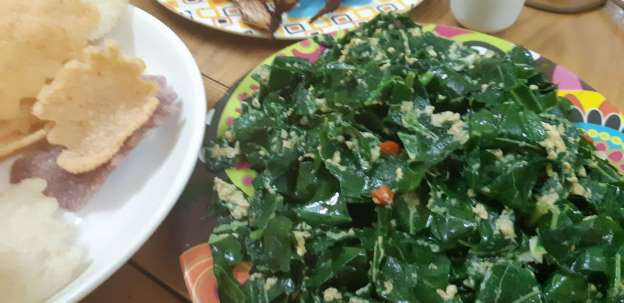 Với người dân vùng Mường So (Lai Châu), lá ngón được ăn như một món khoái khẩu. Ảnh: akamaized.