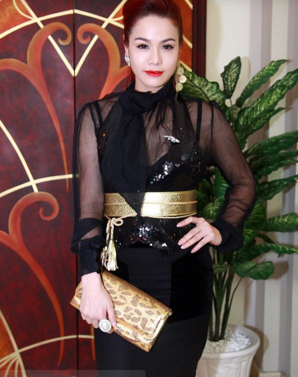 Một lần mặc xấu khác của Nhật Kim Anh. Ảnh: wordpress.