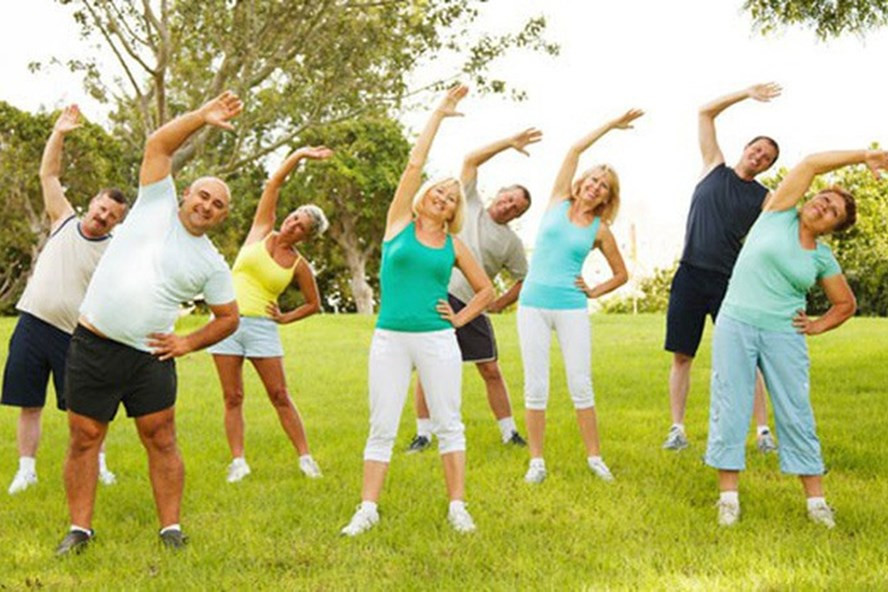 Bên cạnh đó, tập thể dục đều đặn cũng là một cách làm sạch phổi. Ảnh: laodong.