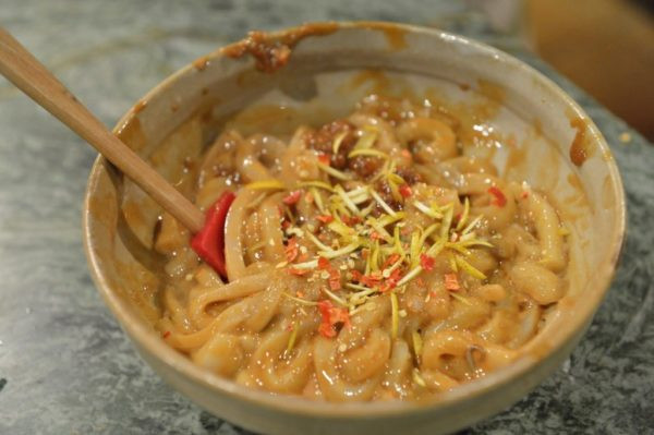 Tuy nhiên, thời gian lý tưởng nhất để có được một món shiokara hấp dẫn là ủ nó trong 6 tháng. Ảnh: kenbistore.