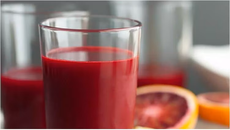 5. Củ cải, cà rốt, gừng và nghệ cũng là công thức nước ép mang lại nhiều lợi ích cho hệ miễn dịch. Ảnh: healthline.