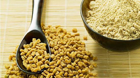 Nước hạt Methi chứa nhiều chất xơ. Bạn có thể uống loại nước này vào mỗi buổi sáng khi bụng đói sẽ giúp kiểm soát huyết áp của bạn. Ảnh: homefood.