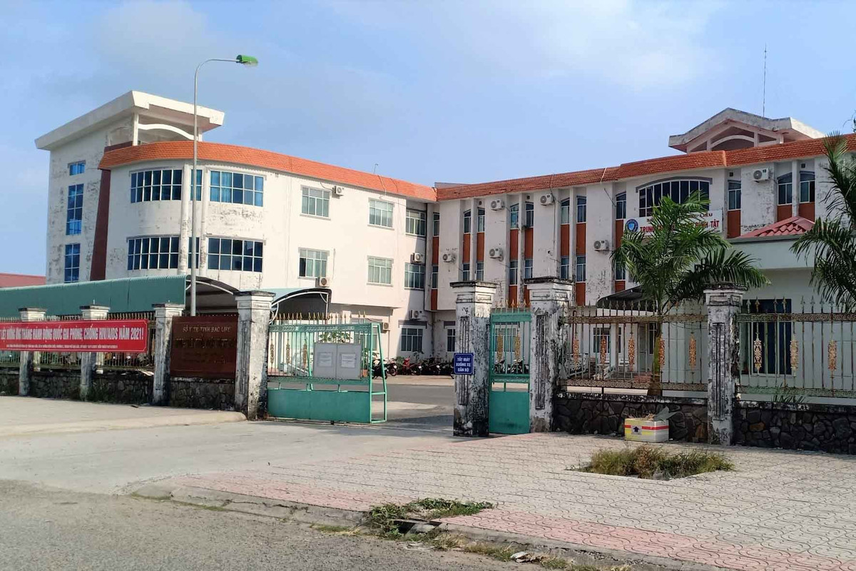  Tỉnh Bạc Liêu: Ngày 4/1/2022, bà Bùi Thanh Nguyên - Chánh thanh tra tỉnh Bạc Liêu cho biết thực hiện chỉ đạo của UBND tỉnh, Thanh tra tỉnh quyết định thành lập đoàn thanh tra toàn diện việc mua sắm vật tư y tế, hóa chất, sinh phẩm, test COVID-19 trong năm 2021. Thời gian thanh tra trong vòng 70 ngày.