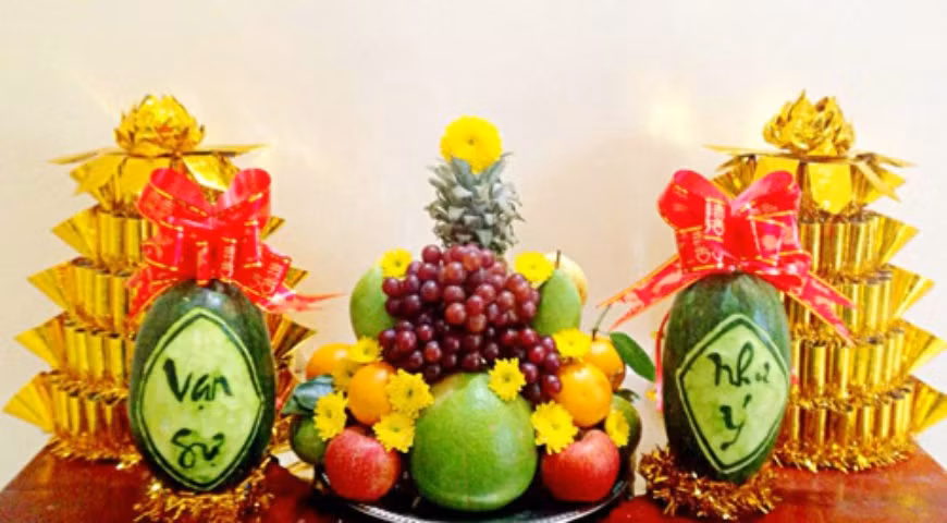 3 cay, 2 qua hung thinh chung ngay Tet hut tai loc ve