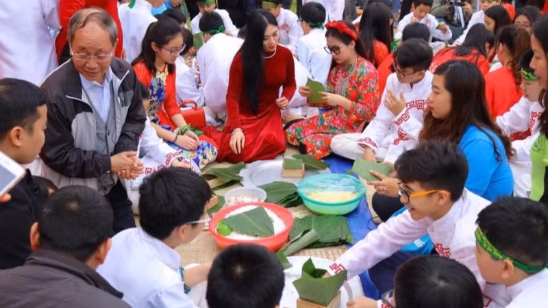 VUSTA voi chuong trinh “Tet yeu thuong, Tet se chia”