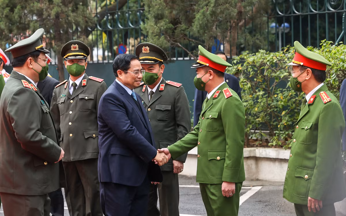 Thu tuong Pham Minh Chinh: Ra tung nguoi xem co ai thieu Tet