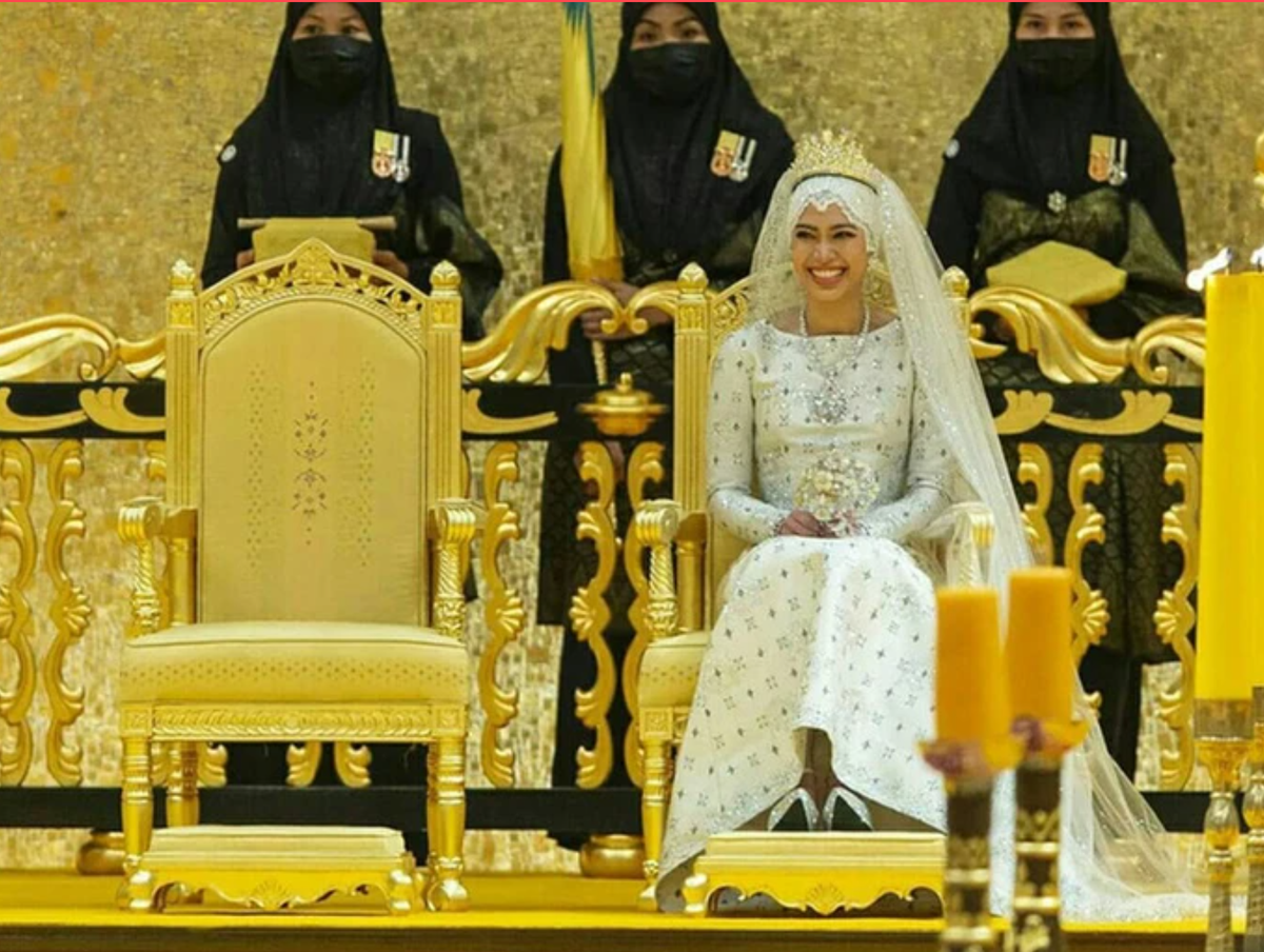 Dam cuoi 10 ngay phu day vang va kim cuong cua Cong chua Brunei-Hinh-3