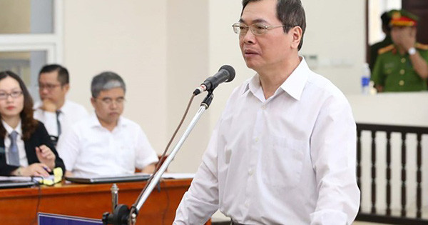 Các bị cáo trong vụ án đều là những người giữ vị trí lãnh đạo đầu ngành, cán bộ chủ chốt của Bộ Công Thương và UBND TP HCM; có trình độ chuyên môn và hiểu biết trong lĩnh vực công tác nhưng đã thực hiện hành vi phạm tội trong thời gian dài, chuyển dịch quyền quản lý, sử dụng khu đất 2-4-6 Hai Bà Trưng (TP HCM) là tài sản Nhà nước sang tài sản tư nhân, gây thiệt hại lớn cho Nhà nước số tiền hơn 2.713 tỷ đồng. 