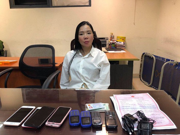  Làm giả 42 "giấy tâm thần" giúp nhiều phạm nhân bỏ trốn: Từ năm 2018 đến tháng 6/2019, đối tượng Nguyễn Mai Anh thuê một số người làm giả các kết luận giám định tâm thần, biên bản pháp y tâm thần, các công văn, giấy tờ của Viện Pháp y tâm thần trung ương, Bệnh viện Tâm thần trung ương, TAND tỉnh Thanh Hóa…, sau đó lập hồ sơ giả bệnh án tâm thần của một số phạm nhân có tiền án, tiền sự.