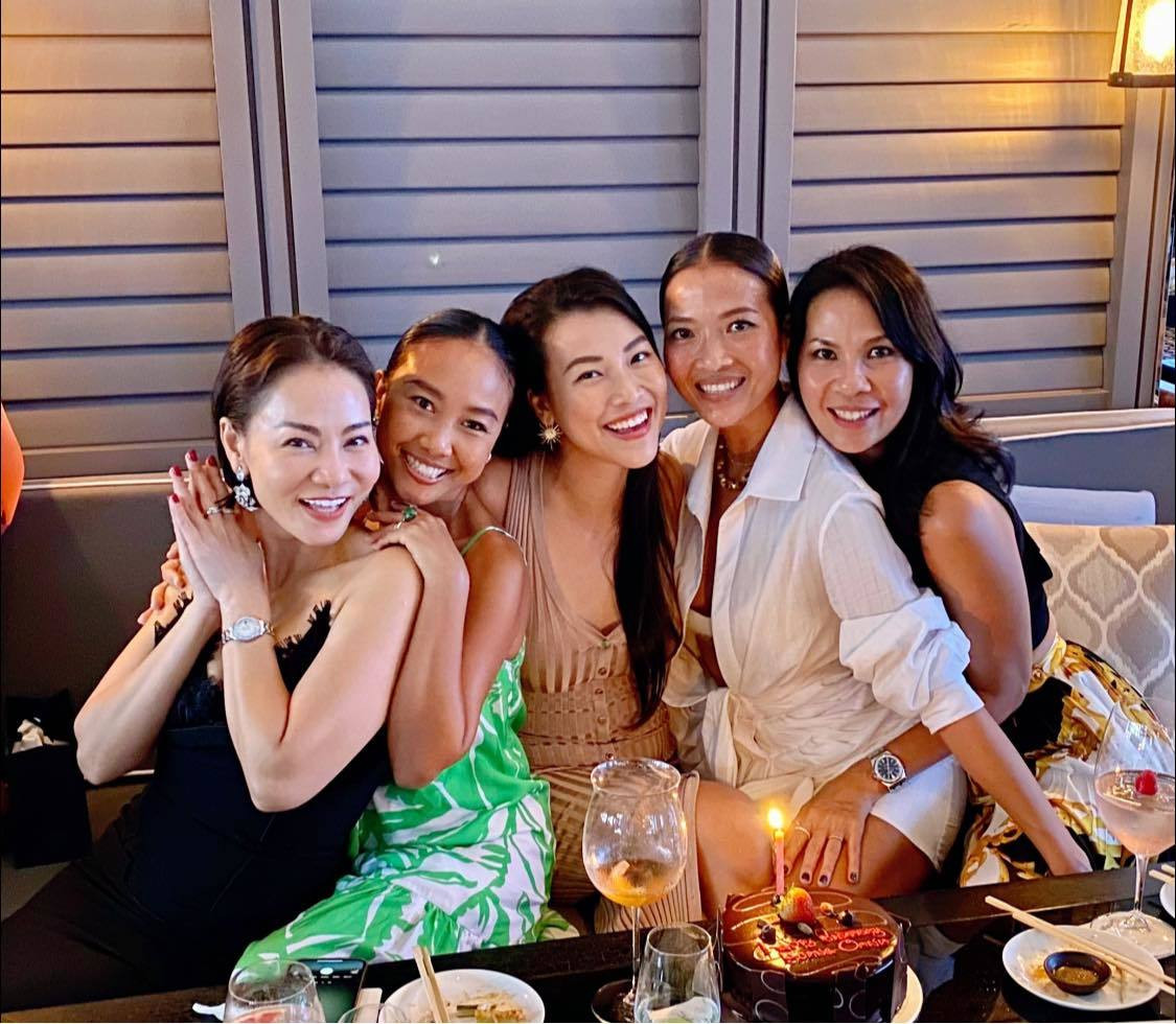 Cuoc song “suong nhu tien” cua 3 my nhan Viet lay chong Tay-Hinh-9