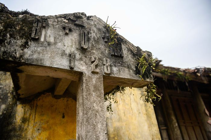 Theo vị trụ trì, khoảng giữa năm 2019, các lãnh đạo xã và thôn có đến chùa để bàn bạc về việc tu sửa lại Diễn Phúc tự. "Trong buổi làm việc, những người trong đoàn thống nhất và nói với tôi 'Trăm sự nhờ thầy'. Ngoài ra, khoảng 200 người dân trong làng cũng ký đơn đồng ý để tôi tu sửa chùa. Tuy nhiên, khi tôi vừa bắt đầu làm thì chính quyền lại phản ứng nên tôi dừng luôn", thầy Vinh nói và cho biết toàn bộ kinh phí tu sửa chùa, thầy đều huy động từ những tăng ni phật tử ở nhiều nơi và do một số mạnh thường quân hỗ trợ. 