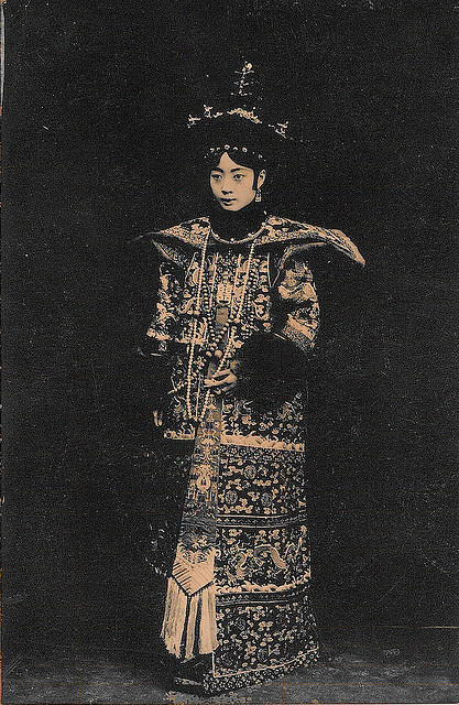 Ảnh chân dung Từ Hi Thái Hậu (1835 - 1908) thời trẻ. Ảnh tư liệu.