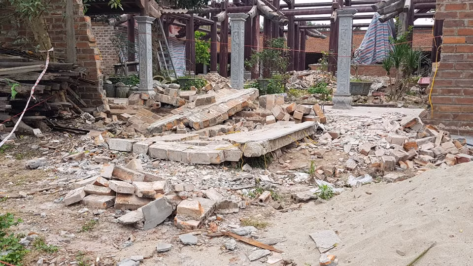 Sap tuong chet nguoi o Chua Tranh: Tu sua da dung quy trinh?