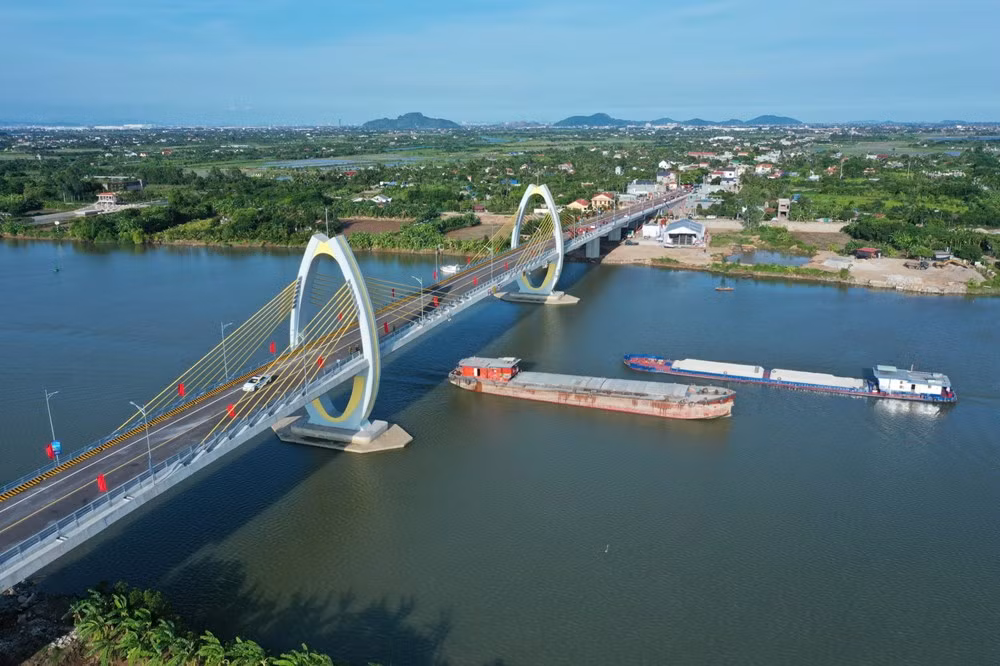 Diem nhung cong trinh giao thong ket noi Hai Duong, Hai Phong, Quang Ninh