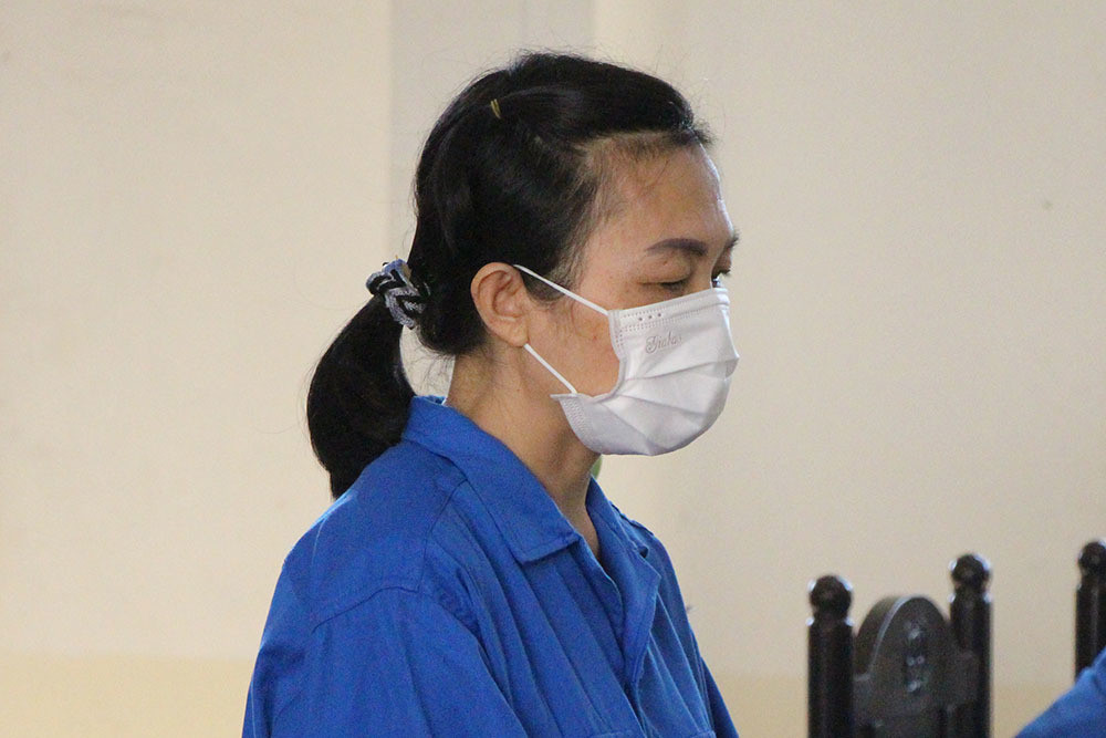 Tuy nhận lời Trọng, nhưng Tâm biết sẽ không làm được việc tác động điều chuyển cán bộ, nên tiếp tục đặt vấn đề nhờ Vũ Văn Quý (SN 1991, trú tại TPHCM) thực hiện với giá 10 tỷ. Lúc này, Quý cũng biết sẽ không thực hiện được việc tác động điều chuyển cán bộ, nhưng vẫn nhận lời của Tâm. (Ảnh: Vietnamnet)