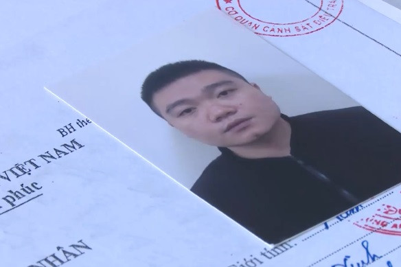 Các đối tượng khai nhận đã tổ chức đánh bạc trên trang mạng Bong88, 3in1bet, Onion68 có máy chủ đặt ở nước ngoài, giao diện website thể hiện nhiều ngôn ngữ khác nhau, trong đó có tiếng Việt với hình thức đánh bạc trên 2 lĩnh vực là thể thao, casino.