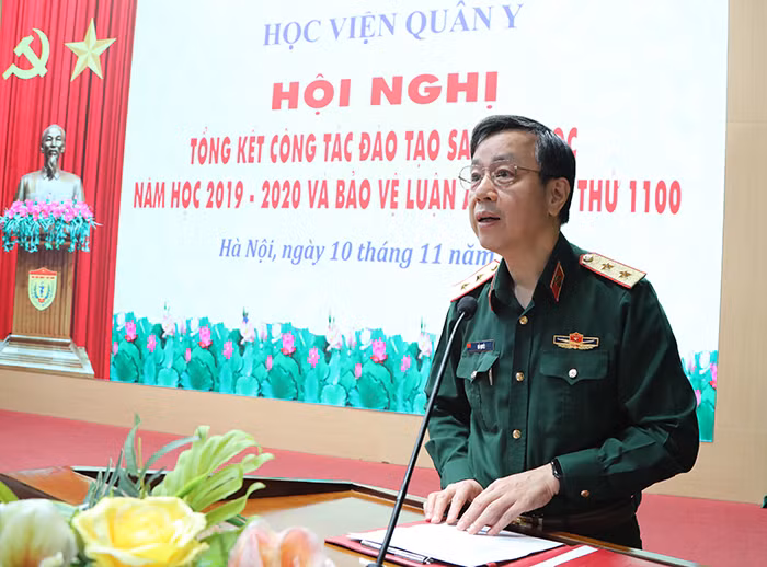 3 tuong Hoc vien Quan y bi xem xet ky luat vu Viet A-Hinh-2