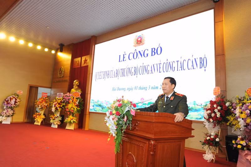 Thiếu tướng Lê Văn Tuyến, Thứ trưởng Bộ Công an khi phát biểu giao nhiệm vụ đã mong muốn thượng tá Bùi Quang Bình tiếp tục phát huy kinh nghiệm, thành tích trong công tác đã đạt được, giữ vững phẩm chất chính trị, đạo đức, lối sống, thực sự là trung tâm đoàn kết của Đảng uỷ, lãnh đạo Công an tỉnh Hải Dương. 