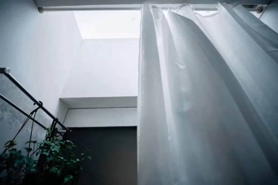 Cải tạo ngôi nhà cổ để có thế sống mà không cần bật điều hòa - Hình 5 Cai tao ngoi nha co de co the song ma khong can bat dieu hoa-Hinh-5