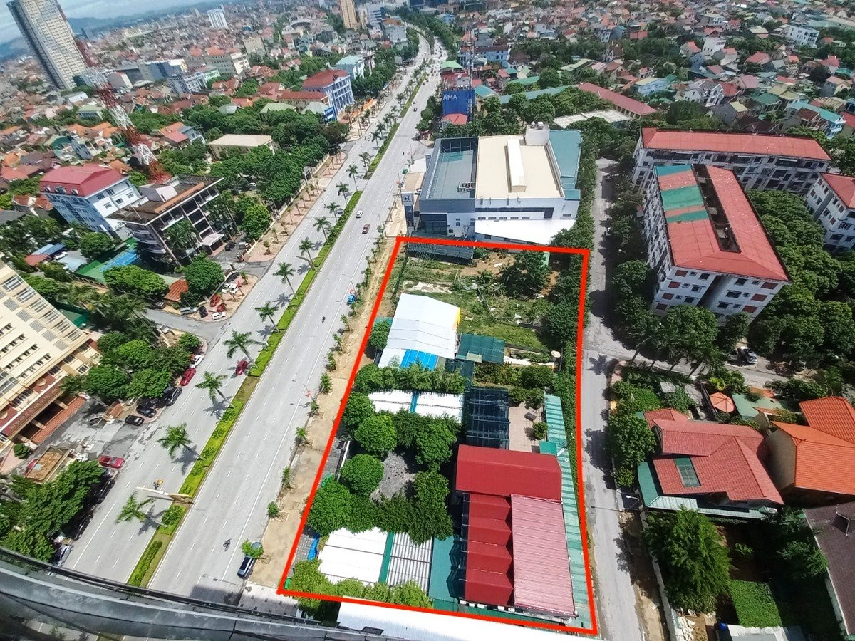 Dự án “đất vàng” của Tổng Công ty Việt Lào bỏ hoang ở TP Vinh - Hình 4 Du an “dat vang” cua Tong Cong ty Viet Lao bo hoang o TP Vinh-Hinh-4