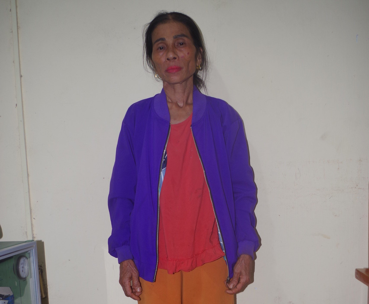 Quảng Trị: Người vợ tạt axit khiến chồng tử vong thương tâm Quang Tri: Nguoi vo tat axit khien chong tu vong thuong tam