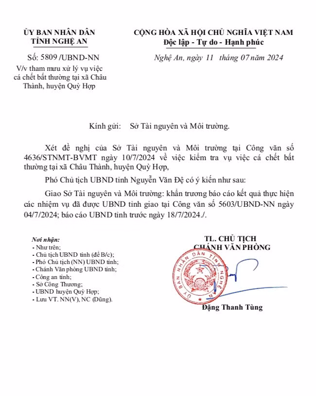 UBND tỉnh Nghệ An yêu cầu Sở Tài nguyên và Môi trường báo cáo kết quả kiểm tra, xác định nguyên nhân vụ việc cá chết bất thường trên suối Nậm Huống trước ngày 18/7/2024.