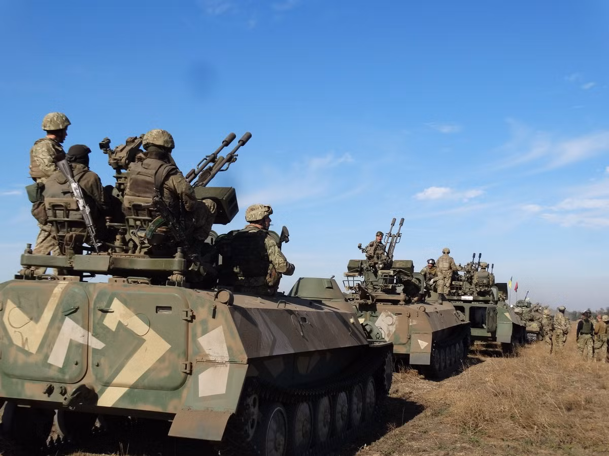 Ở đuôi chiếc MT-LB của Quân đội Syria được tích hợp bệ pháo phòng không ZU-23-2. Đây không phải là cải tiến mới bởi quân đội nhiều quốc gia trên thế giới sở hữu MT-LB cũng có những cải tiến này.