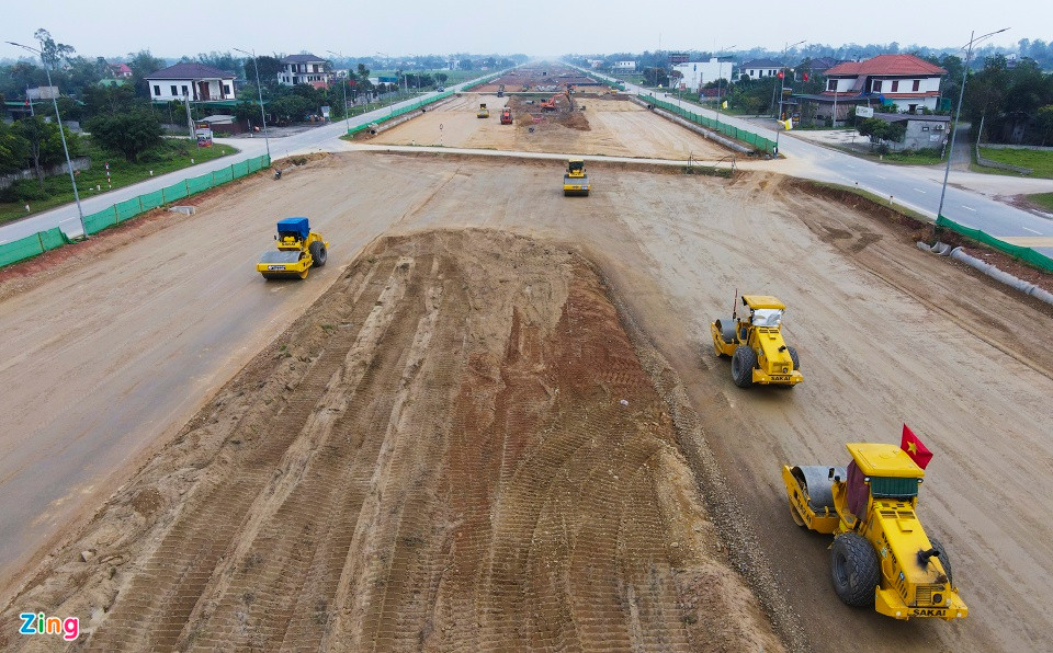 Điểm đầu tuyến giao với đường Trương Văn Lĩnh (xã Nghi Phú, TP Vinh); điểm cuối giao với đường Bình Minh (thị xã Cửa Lò). (Ảnh: Zing).