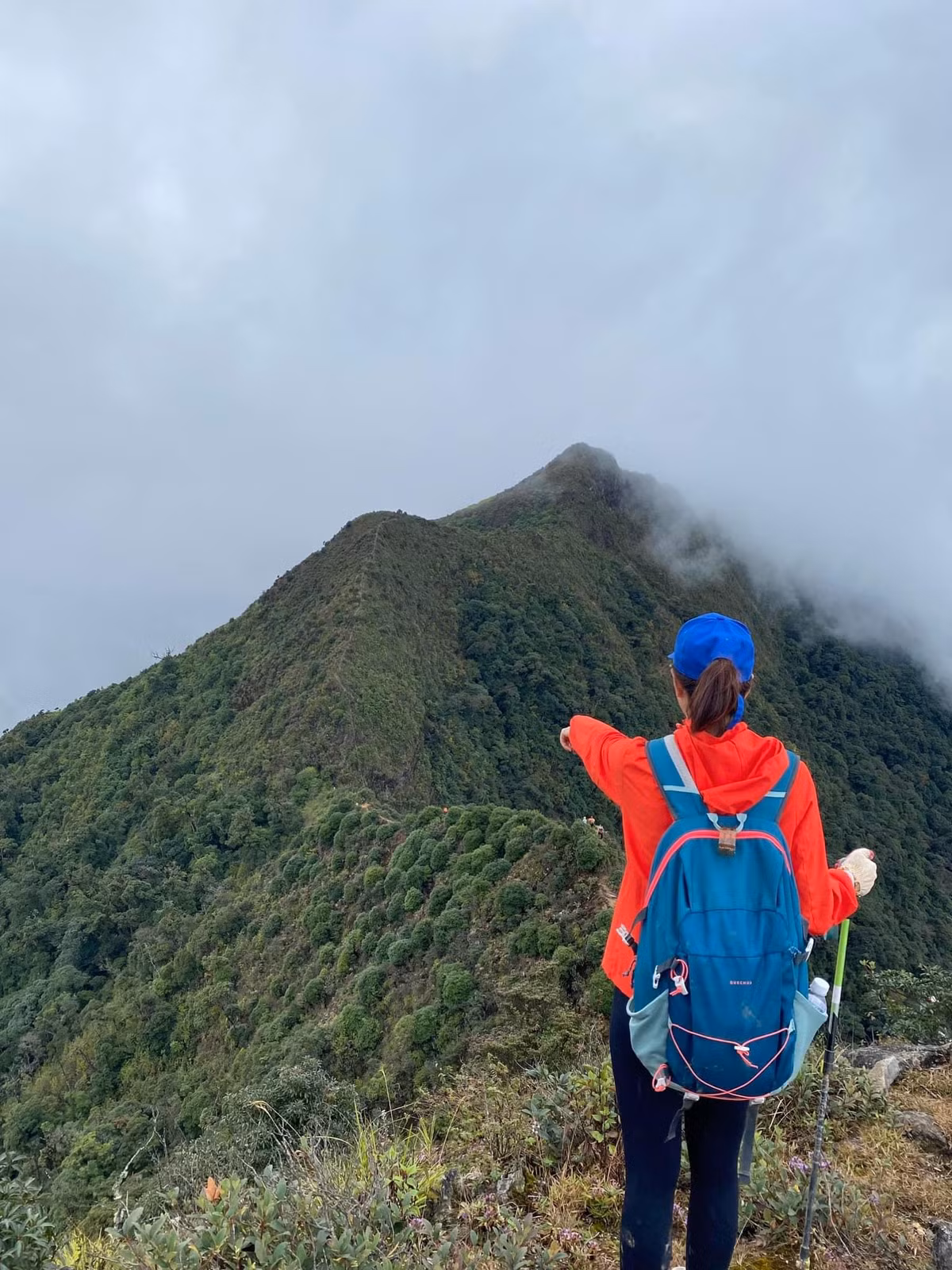 Gioi tre ru nhau chinh phuc bien may giua dai ngan Tay Bac-Hinh-7