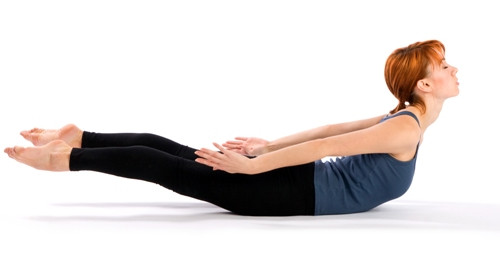 Tư thế này có tác dụng đối với hệ tiêu hóa, đồng thời loại bỏ chứng đầy hơi và các chứng bệnh ở vùng bụng. Ảnh: wefit.