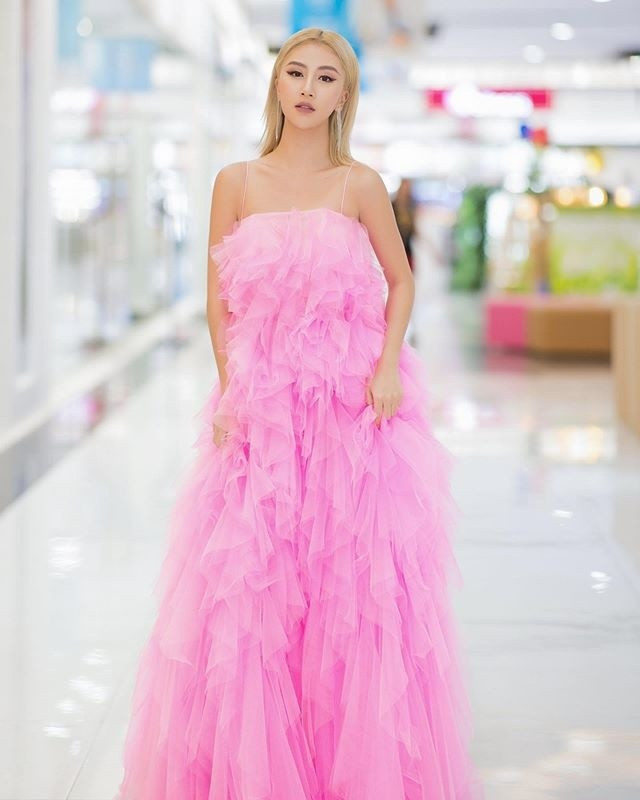 Quỳnh Anh Shyn cũng chiếm chọn spotlight với mái tóc vàng cá tính. Ảnh: phunutoday.