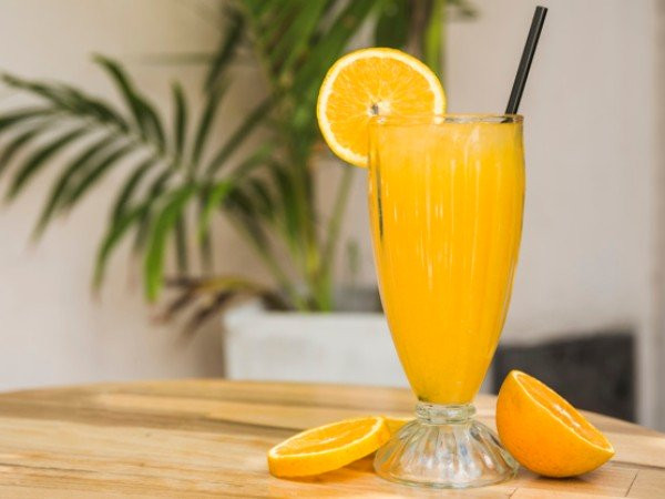 Nuoc ep cam co tac dung chua tao bon khong?-Hinh-5