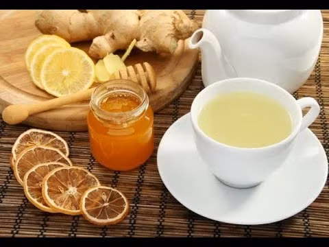 Gừng là nguyên liệu có đặc tính nóng, chính vì vậy, có tác dụng đặc biệt trong việc đánh tan mỡ thừa có trong cơ thể. Ảnh: nhucaulamdep.