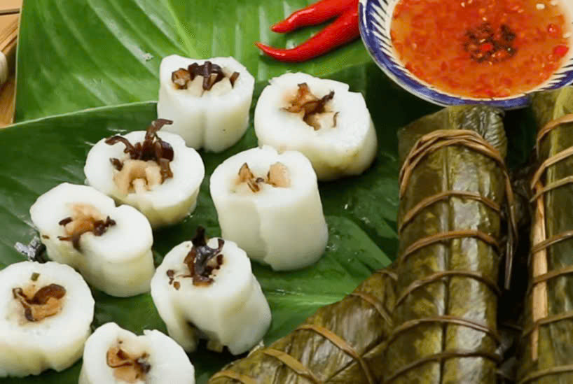 Bánh tẻ làng Chờ ngon đặc biệt là nhờ công nghệ làm vỏ bánh gia truyền, với nhiều công đoạn phức tạp, khiến bánh làm ra vừa mịn, vừa giòn, lại có vị đậm, vị béo của nhân, kết hợp mùi thơm của lá, không thể lẫn vào thứ bánh tẻ nào khác được.