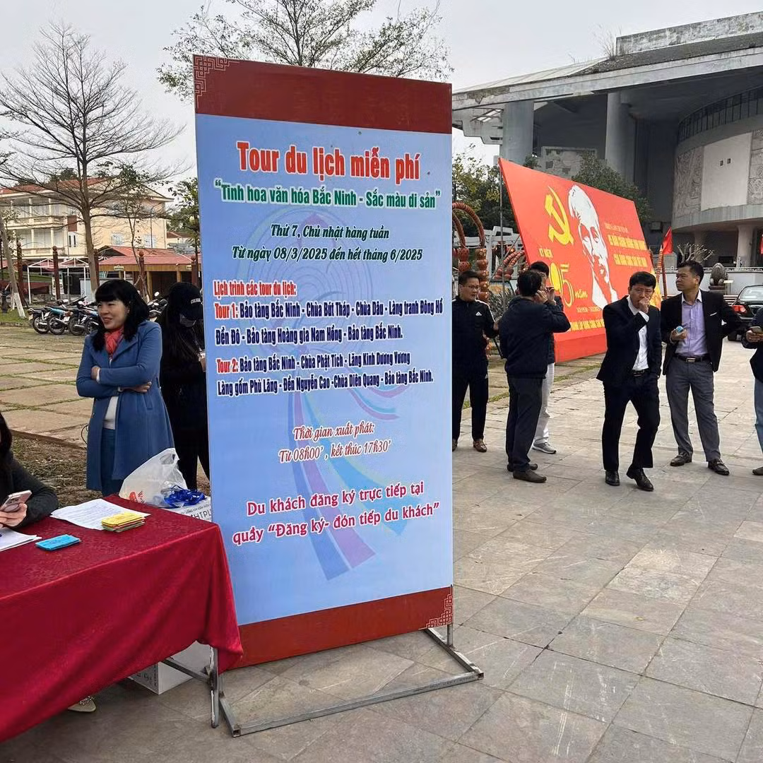Tour 1: Bảo tàng Bắc Ninh - Chùa Bút Tháp - Chùa Dâu - Làng tranh Đông Hồ - Đền Đô - Bảo tàng Hoàng gia Nam Hồng - Bảo tàng Bắc Ninh. Ảnh Tin tức Bắc Ninh