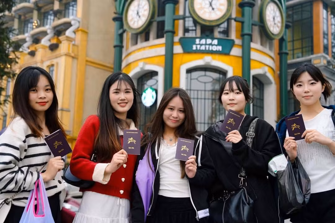 Mỗi cuốn hộ chiếu du lịch Sapa có giá 35.000 đồng/cuốn