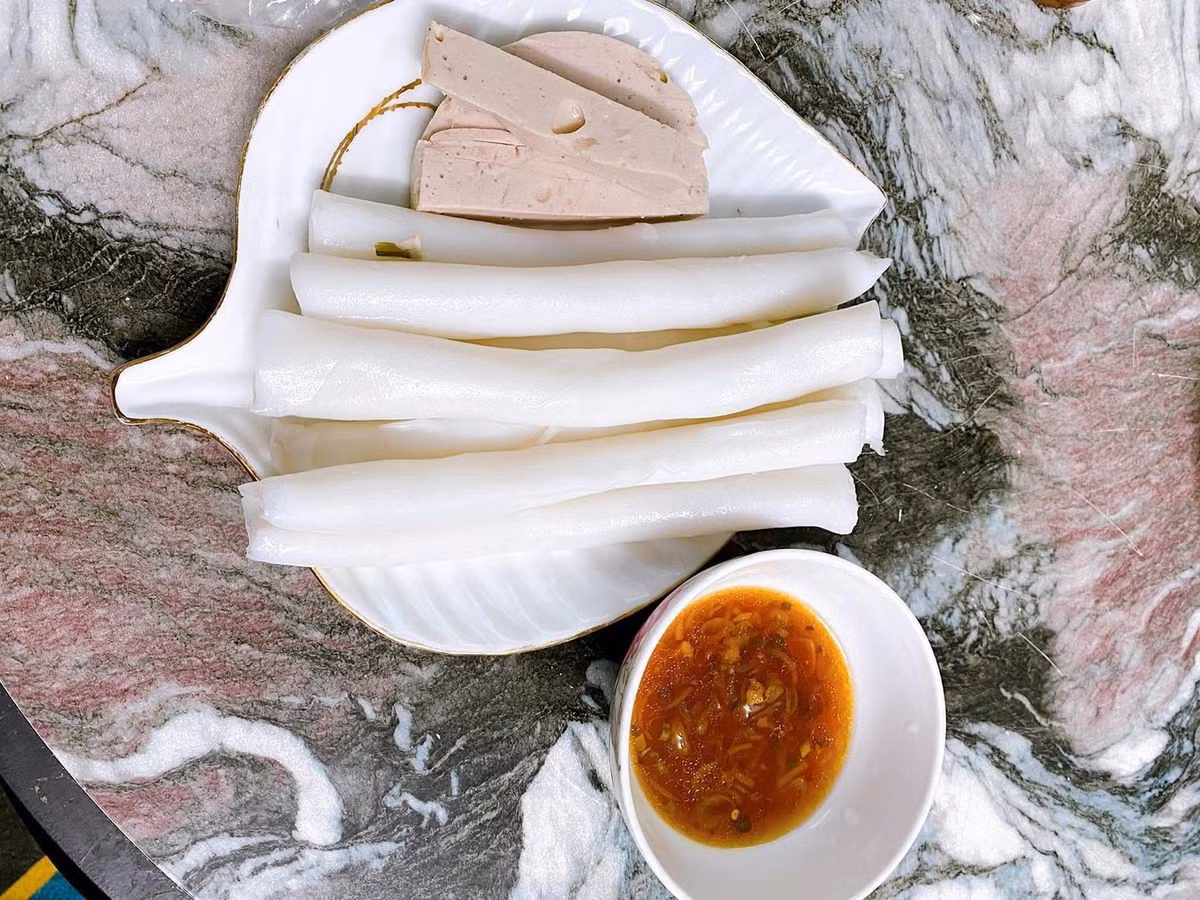 Trung bình, giá mỗi cân bánh gật gù ở Tiên Yên khoảng 20.000-30.000 đồng. Ảnh Internet