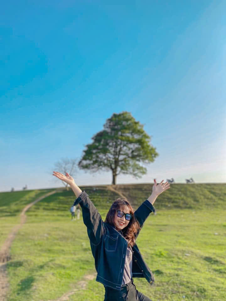 Khung cảnh lãng mạn, yên bình tựa trong những câu chuyện cổ tích, mang tới cho du khách tham quan cảm giác thư giãn. Ảnh Internet