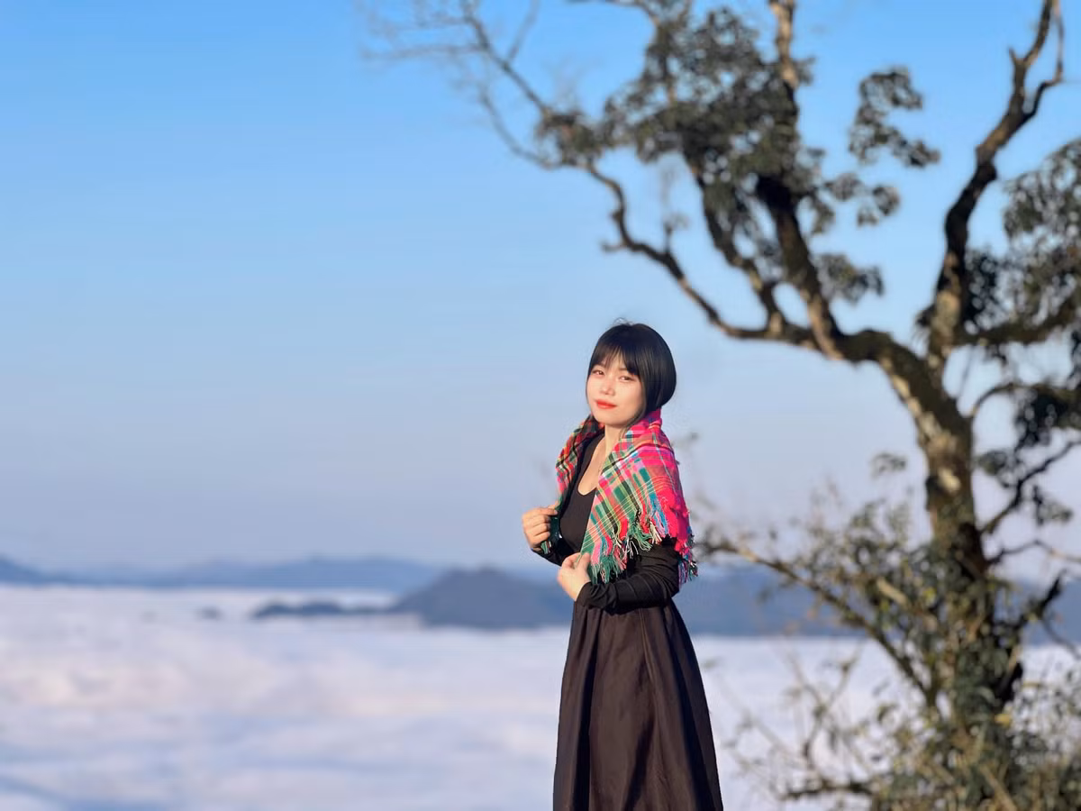 Chia sẻ kinh nghiệm của người trải nghiệm trước, thời gian lý tưởng để "săn mây" là khoảng 5 - 8 giờ sáng. Ảnh Fb Mai Hương