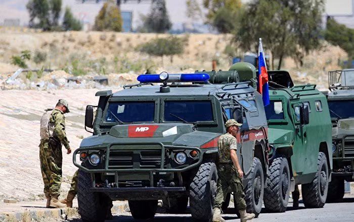 Theo ghi nhận, lực lượng quân cảnh Nga sẽ được tăng cường nhiều xe bọc thép đa dụng Tiger-M cùng như xe thiết giáp kháng mìn loại Typhoon-U cùng với Typhoon-K.