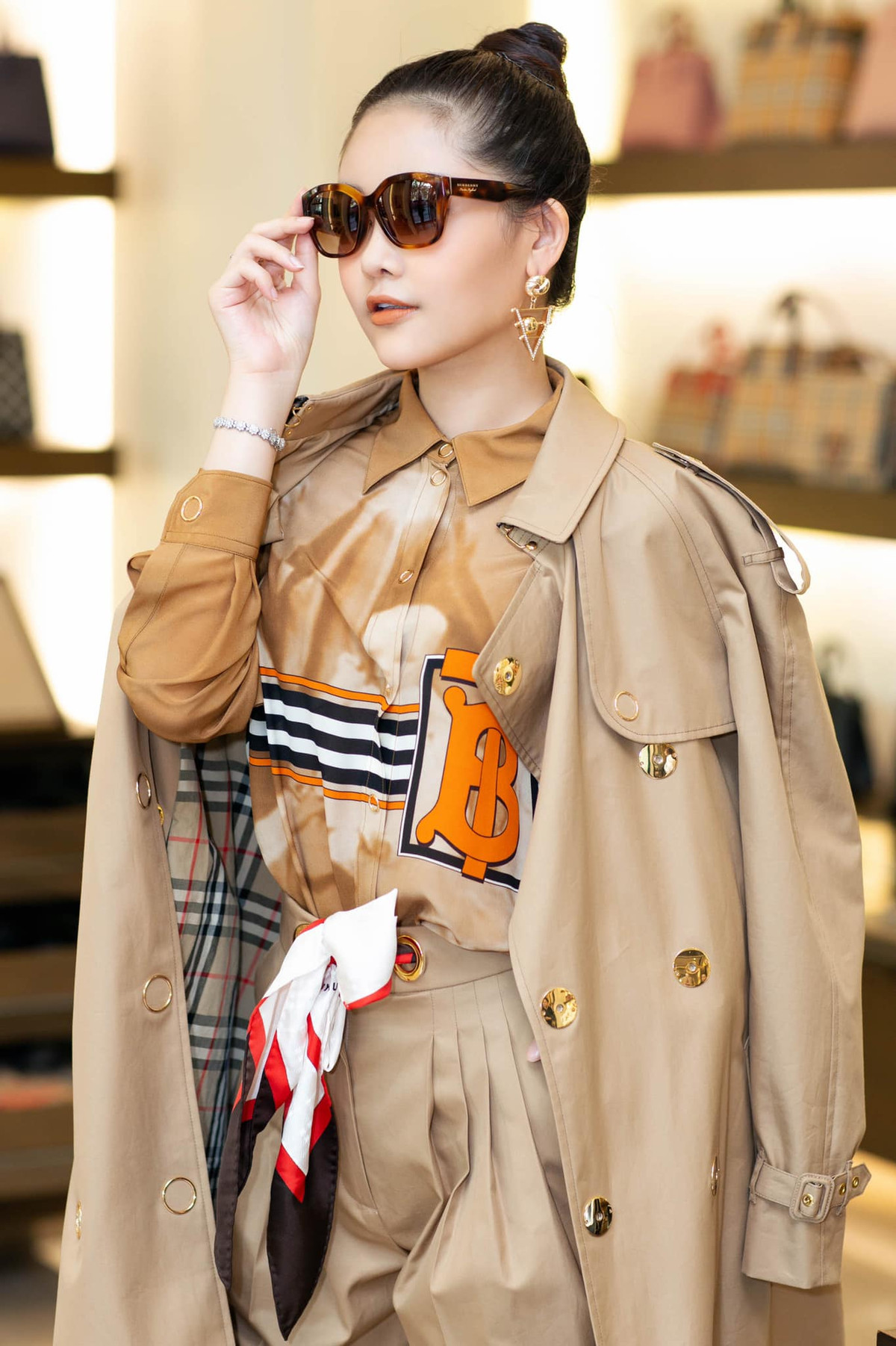 Sau đó, Ngân Anh đại diện Việt Nam tham gia Hoa hậu Liên lục địa 2018 và giành danh hiệu Á hậu 4. Đây là thành tích cao nhất của đại diện Việt Nam tại đấu trường sắc đẹp Hoa hậu Liên lục địa kể từ lần đầu Việt Nam tham gia vào năm 2003.