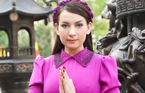 Phi Nhung hai lan am tinh voi SARS-CoV-2 truoc khi mat