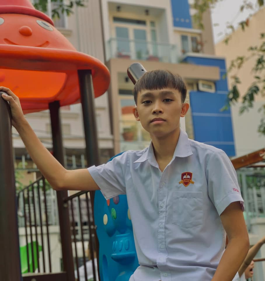 Nhiep anh gia benh vuc Ho Van Cuong giua on ao cat-se