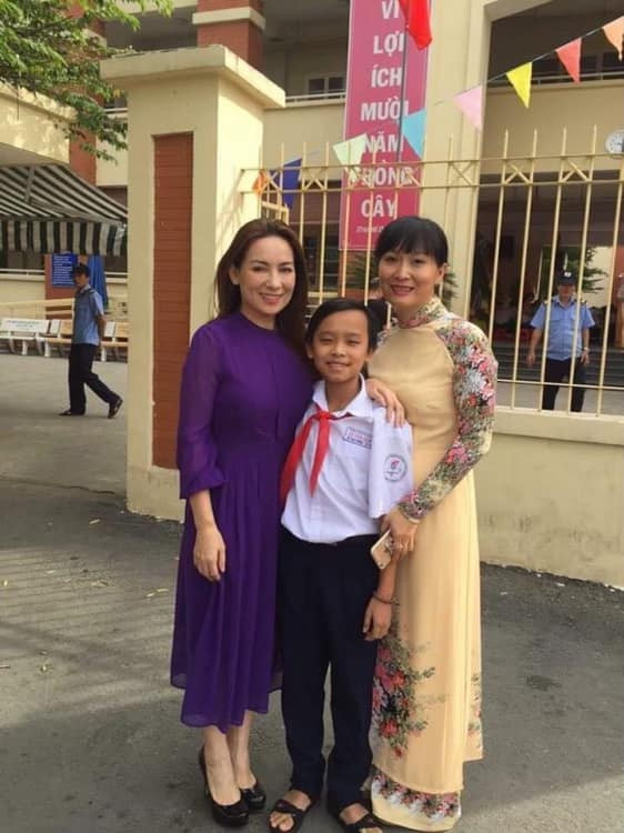 Quan ly Phi Nhung tuyen bo giai quyet chuyen Ho Van Cuong hom nay